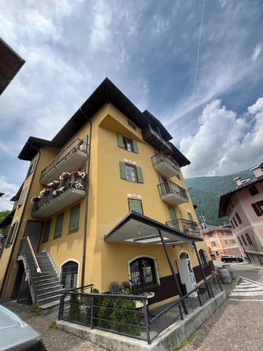 Effealatapartments - La Perla Della Val Di Sole Dimaro Eksteriør bilde
